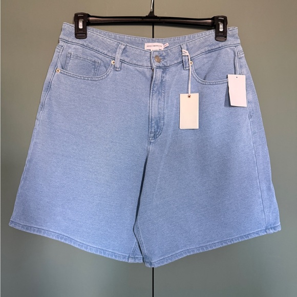 Nwt Good American 
Jeanius Good Ease Bermuda Shorts size 10 - Picture 5 of 10